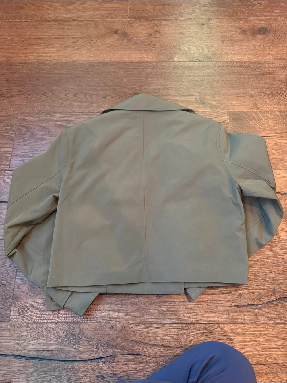 Abercrombie & Fitch Olive Cropped Trench Coat - Picture 2 of 3